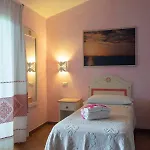 Guest house Affittacamere S'Alzola