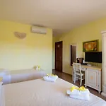 Affittacamere S'Alzola Guest house Porto Rotondo