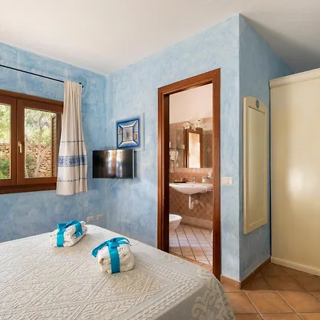 Affittacamere S'Alzola * Porto Rotondo