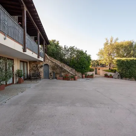 Guest house Affittacamere S'Alzola Porto Rotondo