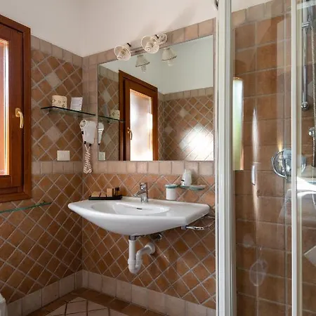 Pensionat S'alzola 4*