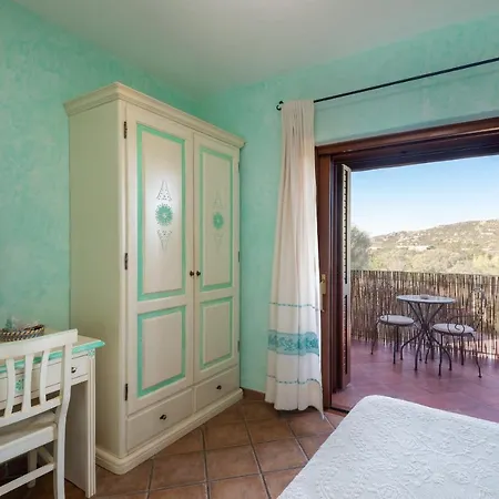 Guest house Affittacamere S'Alzola